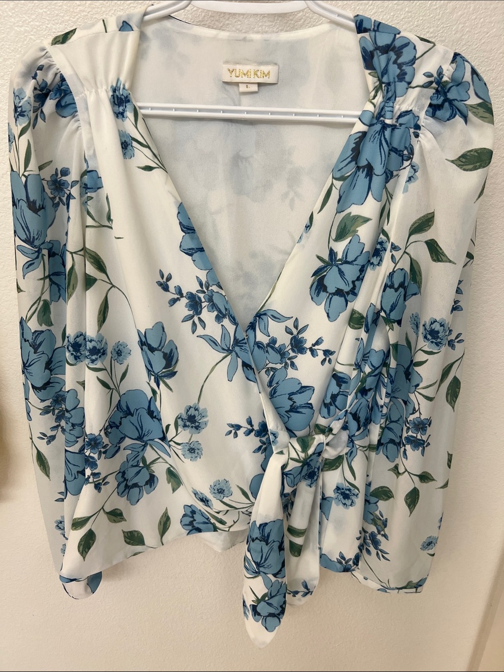 Yumi kim blouse (size L)